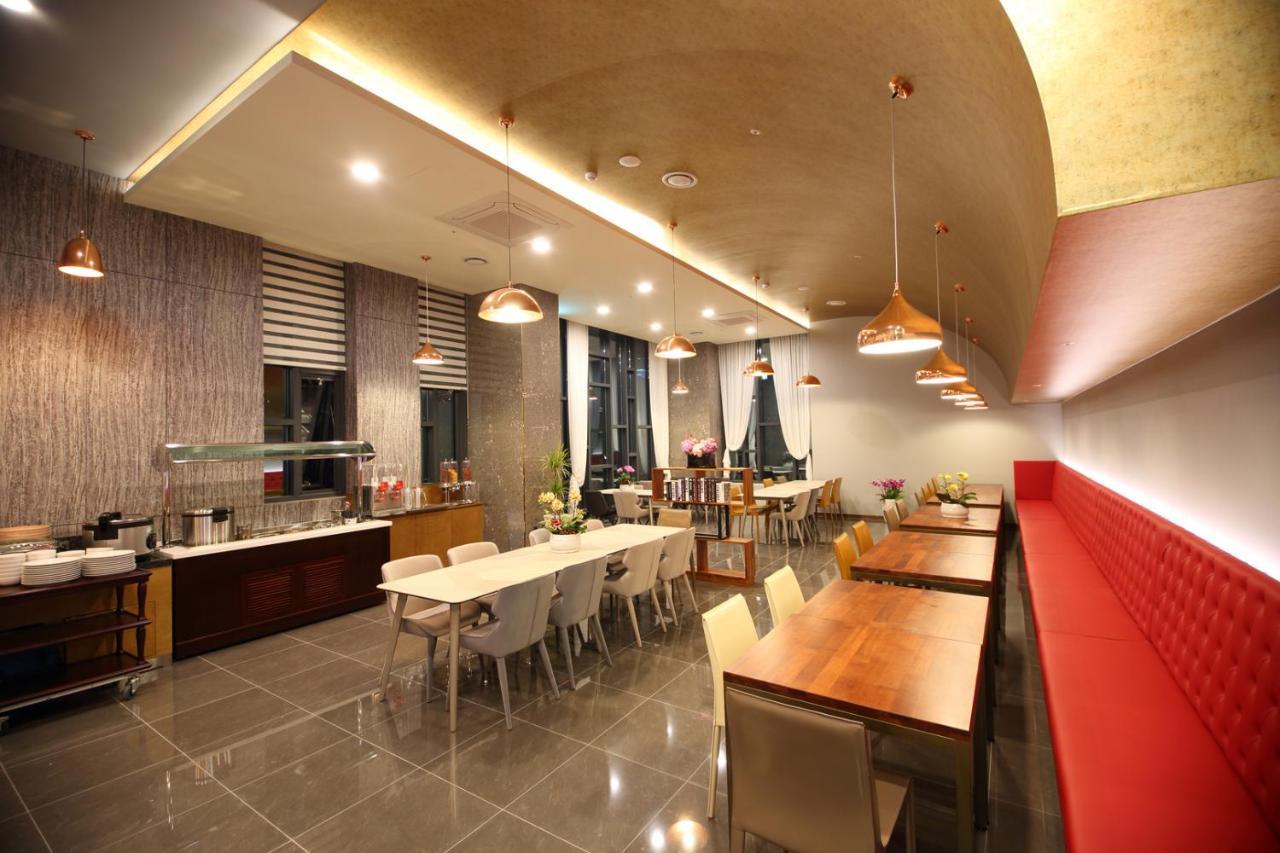 Hotel Gimpo Stavia Zewnętrze zdjęcie