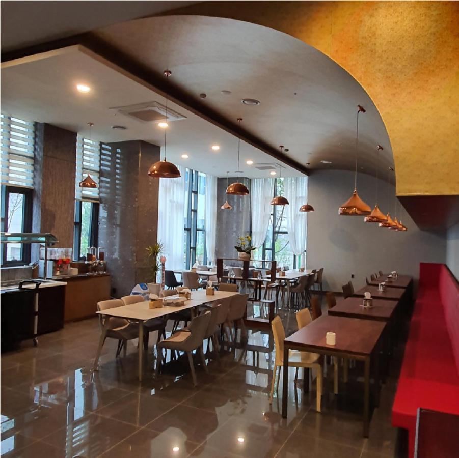 Hotel Gimpo Stavia Zewnętrze zdjęcie