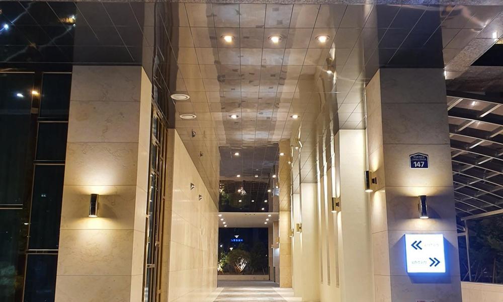 Hotel Gimpo Stavia Zewnętrze zdjęcie
